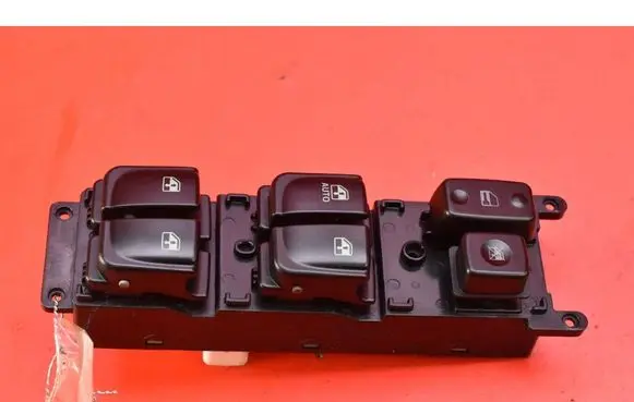 Hyundai Sonata Electric window control switch 202004436