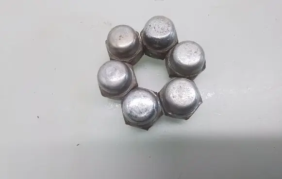 Nissan Terrano Nuts/bolts 