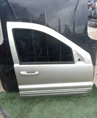 Jeep Grand Cherokee (WJ) Front door