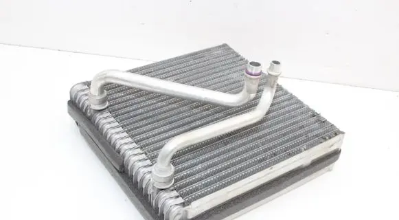 Volkswagen PASSAT B7 Air conditioning (A/C) radiator (interior) 
