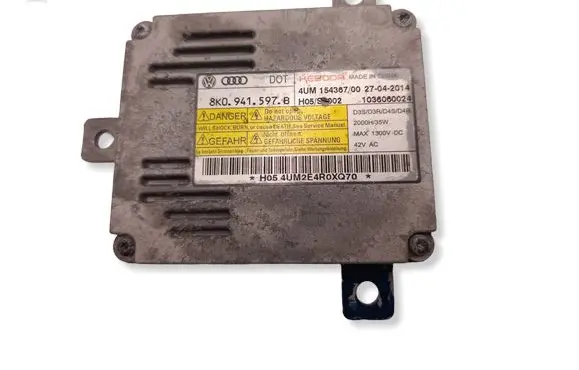 Volkswagen PASSAT B7 Headlight ballast module Xenon 8K0941597B 4UM15436700