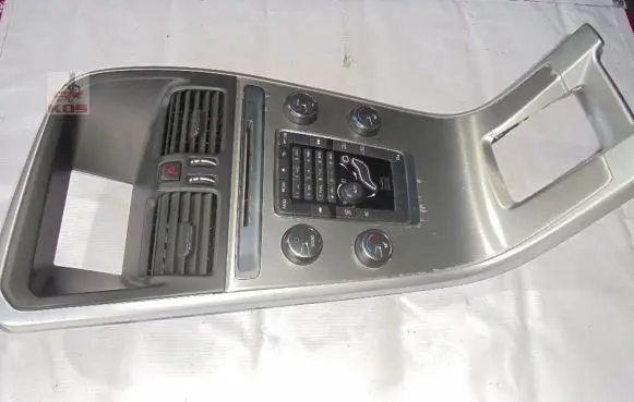 Volvo XC60 Climate control unit 1877322