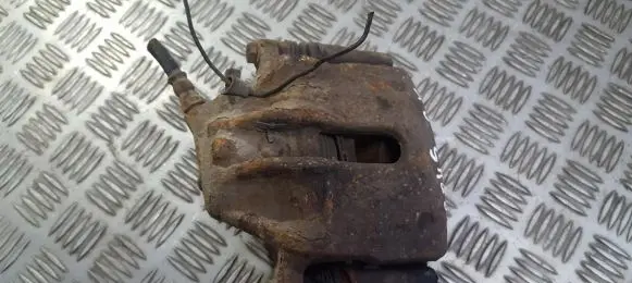 Renault Laguna I Front brake caliper