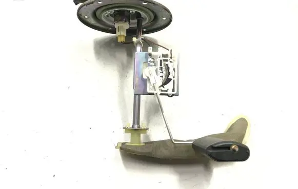 KIA Sportage Fuel level sensor 311302e000 2001370100