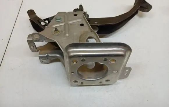 Skoda Octavia Mk2 (1Z) Brake pedal 1K1721057L
