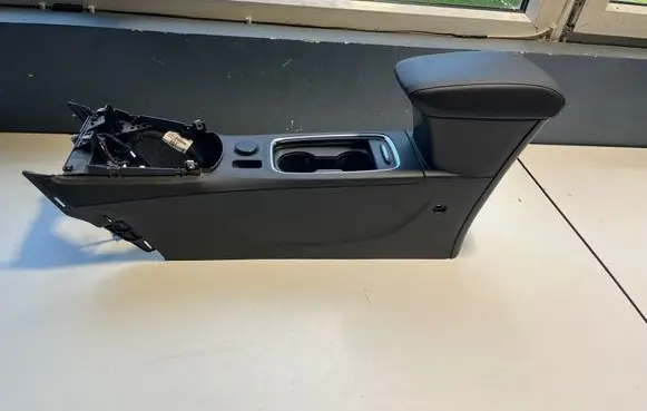 Opel Astra K Center console 2553384