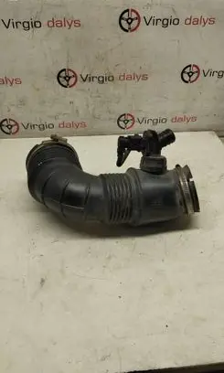 Chevrolet Malibu Turbo air intake inlet pipe/hose 55561787 327763967