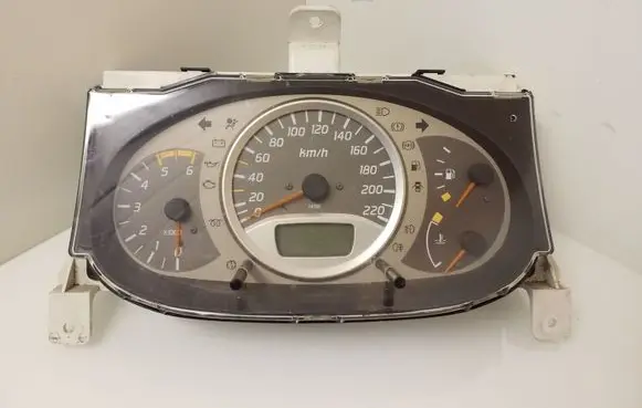 Nissan Almera Tino Speedometer (instrument cluster)