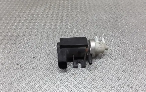 Volkswagen Sharan Turbo solenoid valve 1J0906627A
