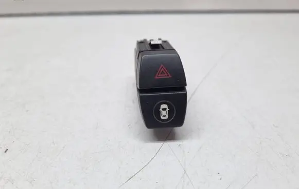 BMW 2 F46 Hazard light switch 9354186