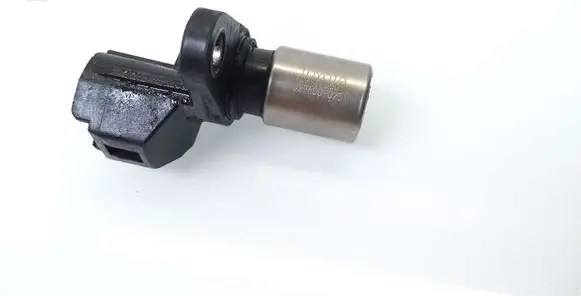 Toyota Avensis T250 Crankshaft position sensor 9091905012 0296000251