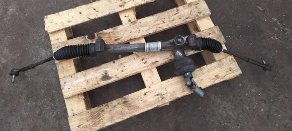 Opel Corsa D Steering rack 