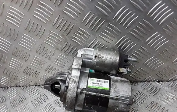 Ford Focus Starter motor esw10e40