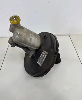 Chrysler Grand Voyager IV Brake booster E0204022770 04683845AC 01BP2962C46