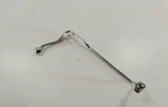 Volkswagen Golf VI Oil cooling pipe 03C145140