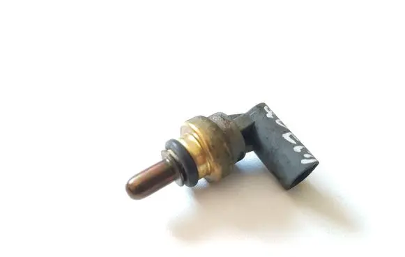 Coolant temperature sensor