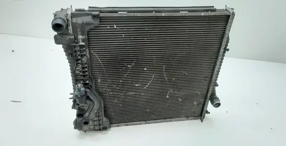 Coolant radiator