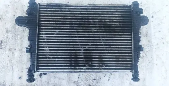 Alfa Romeo 159 Coolant radiator