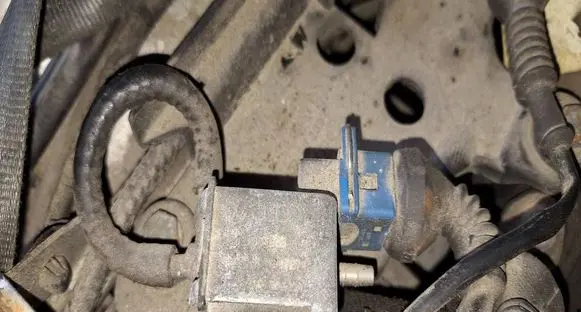Audi A6 S6 C5 4B Turbo solenoid valve 