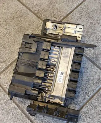 BMW 5 G30 G31 G38 Other control units/modules 8472587 0281034742