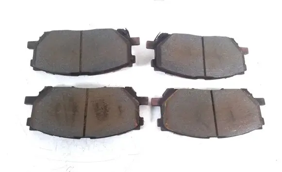 Lexus RX 330 - 350 - 400H Brake pads (front) 04465-48100