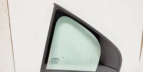 Volvo S80 Rear vent window glass 30779888 43R001105 DOT57M20AS2