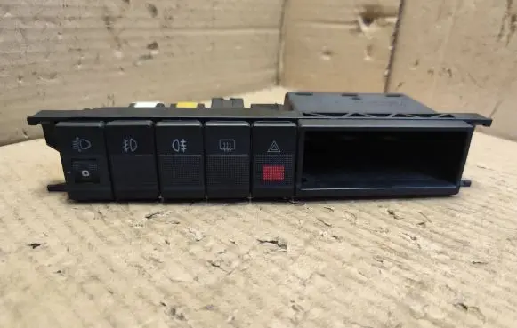 Audi 100 S4 C4 A set of switches 4A0941561A