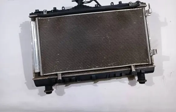 Chevrolet Camaro Radiator set 23459470