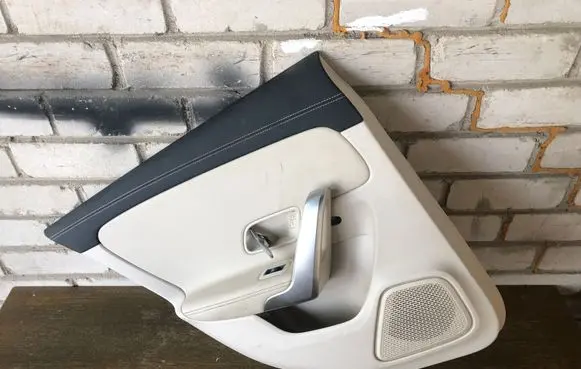 Rear door card panel trim