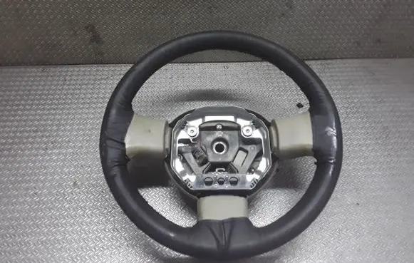 Nissan Micra Steering wheel