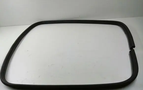 Ford Focus Front door rubber seal 