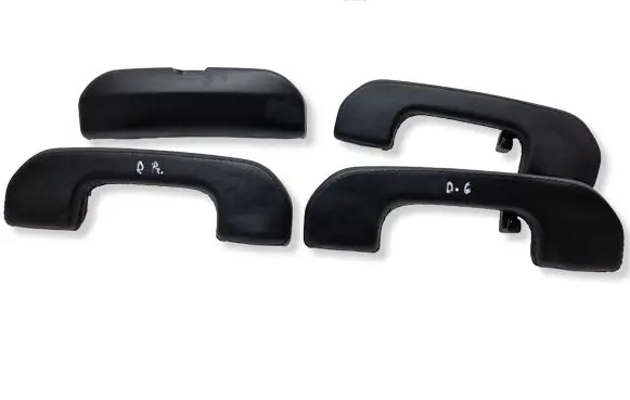 Citroen DS7 Crossback A set of handles for the ceiling 