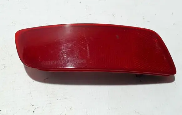 Rear tail light reflector