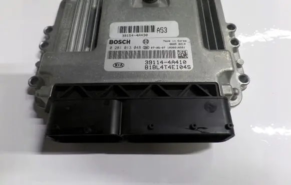 KIA Sorento Engine control unit/module 4A410
