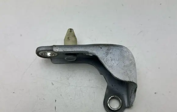 Ford Mustang VI Front door upper hinge 22801110
