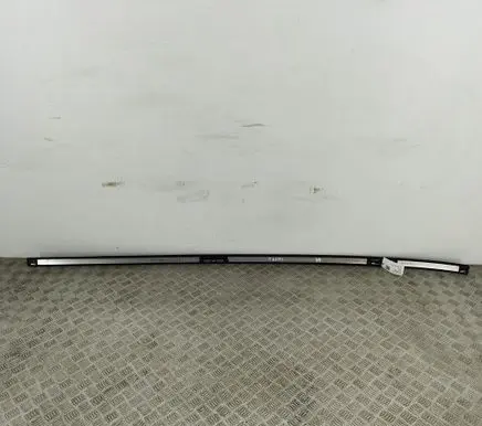 Roof trim bar molding cover