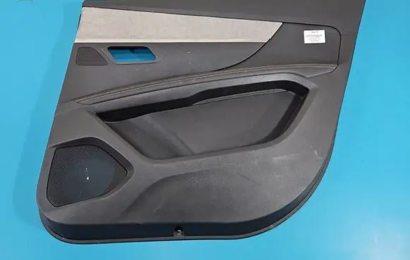 Peugeot 5008 II Coupe rear side trim panel 98307140DG IMPRK1598731
