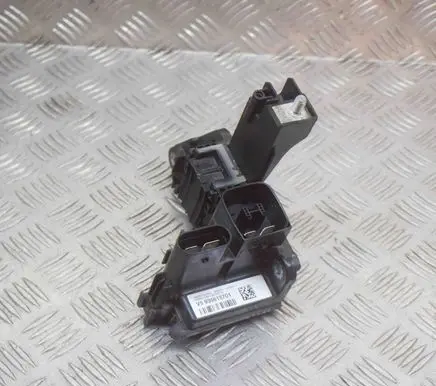 BMW 2 F22 F23 Current control relay 9356157