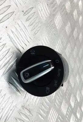 Volkswagen Golf VI Light switch 3C8941431
