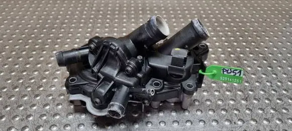 Seat Leon (5F) Water pump 04E121042M