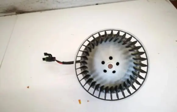 Renault Espace III Heater fan/blower 0130063506