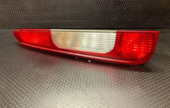 Ford Focus C-MAX Rear/tail lights 3M5113N411AA