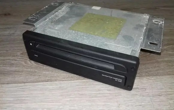 Volvo V50 Navigation unit CD/DVD player 4433095654 16130002 594593