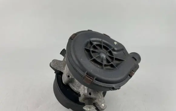 Subaru Forester SG Secondary air pump 14828AA060 G3V20PC101408 101837