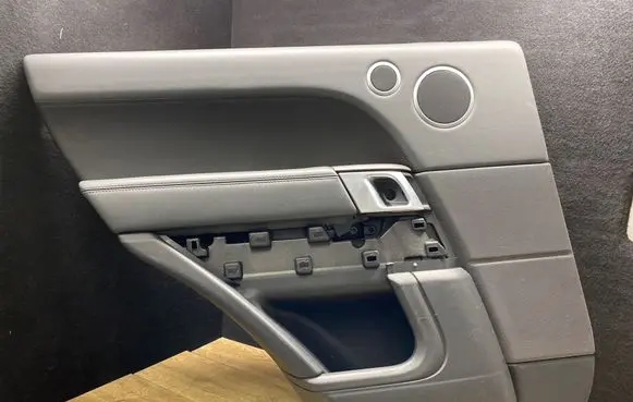 Land Rover Range Rover Sport L494 Coupe rear side trim panel 