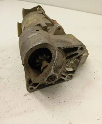 Renault Laguna I Starter motor D9R142 100176 28577931