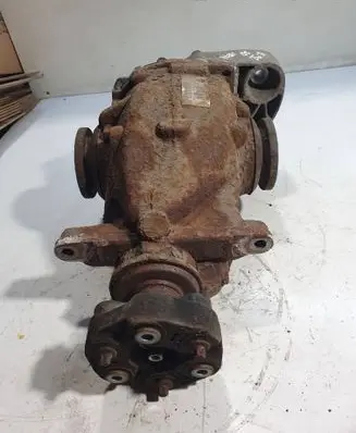 BMW 3 E90 E91 Rear differential 7556674 8906062015510005