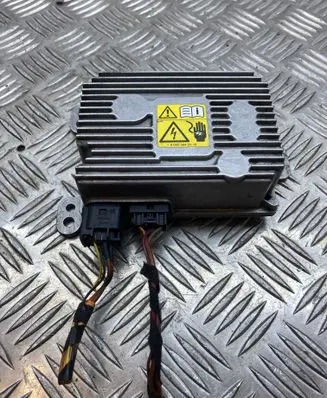 Mercedes-Benz GLE W167 Voltage converter inverter A0009820320