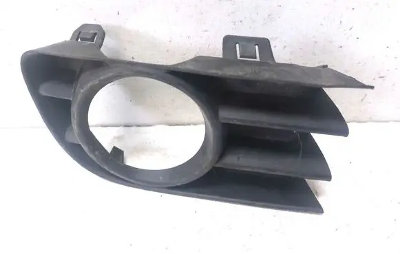 Renault Megane II Front bumper lower grill 8200115118