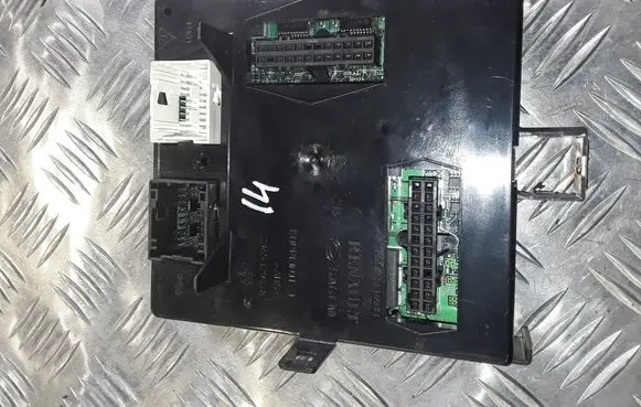 Renault Laguna II Immobilizer control unit/module 8200192469 8200190295 73N3